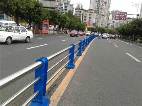 道路護欄